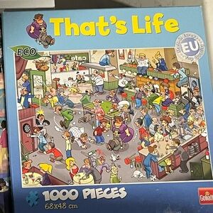 Red and Orange Cartoon Puzzle 1000 Pieces